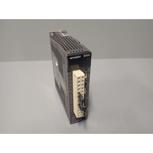 MITSUBISHI  MR-J3-10A