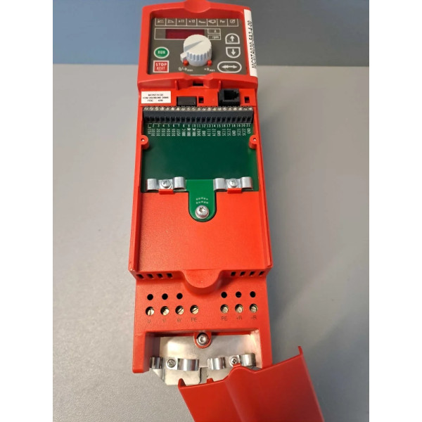 SEW EURODRIVE  MC07A0305A3400