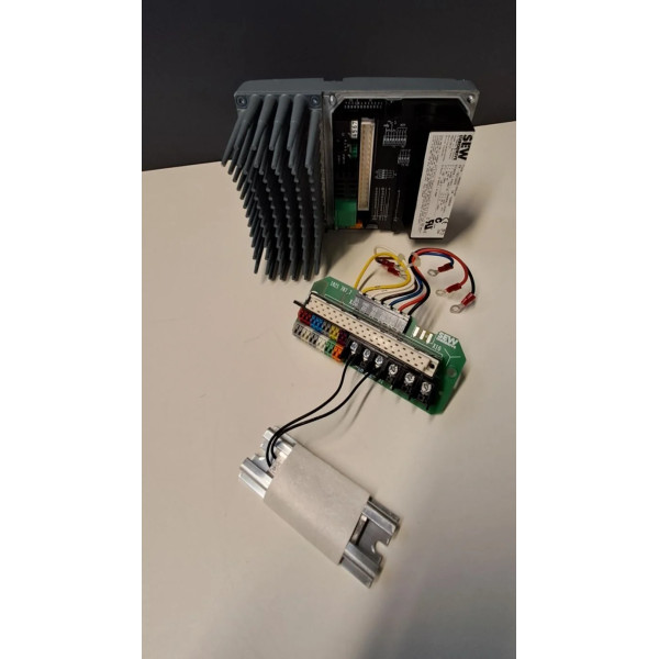 SEW EURODRIVE  MM05D-503-00