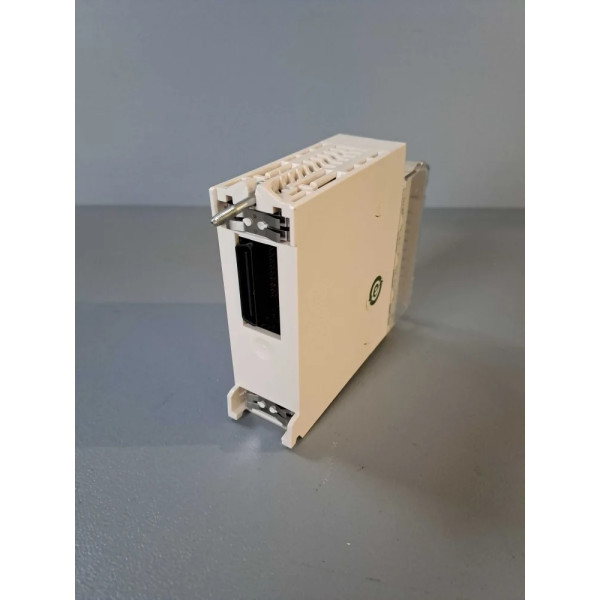 SCHNEIDER  BMXDDI1602