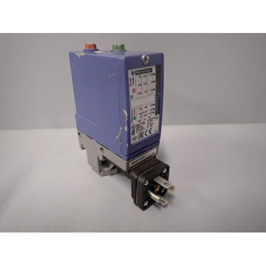 TÉLÉMÉCANIQUE  XMLB010A2S11