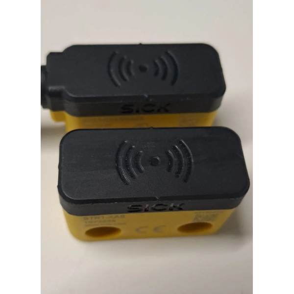 SICK  STR1-XDAM0AC8