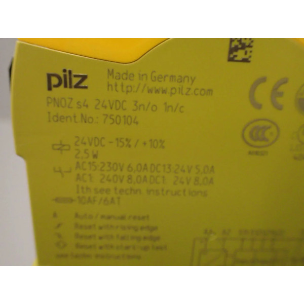 PILZ 750104