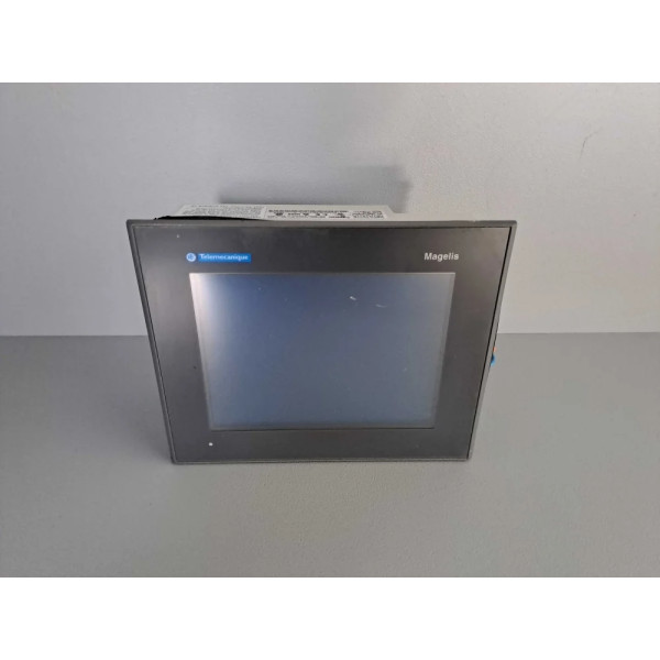 SCHNEIDER  XBTGT2110