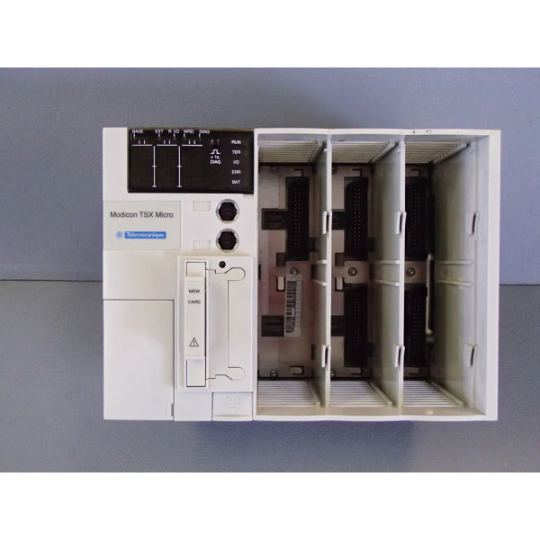 SCHNEIDER  TSX3722101