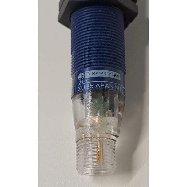 TÉLÉMÉCANIQUE  XUB5APANM12