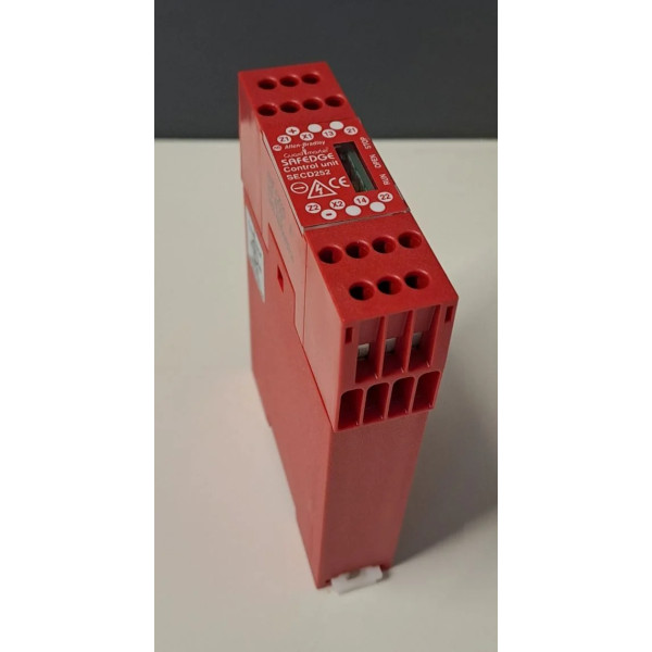 ALLEN BRADLEY  440F-C252D