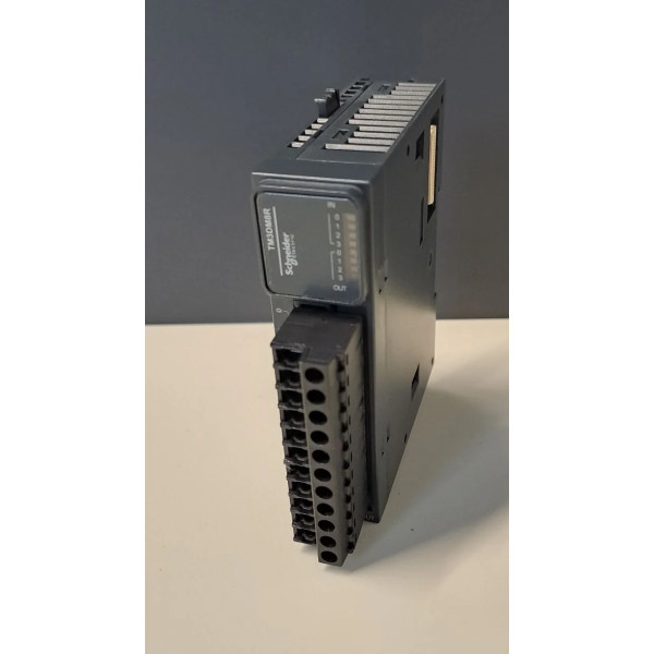 SCHNEIDER  TM3DM8R