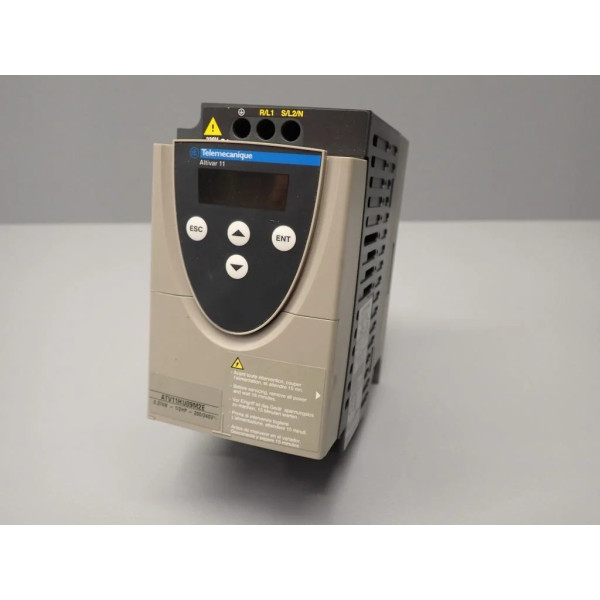 TÉLÉMÉCANIQUE  ATV11HU09M2E