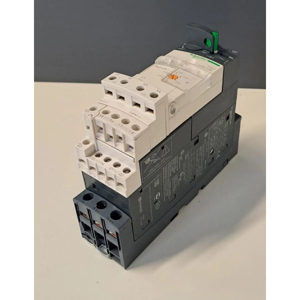 SCHNEIDER  LUB12 + LUCL12B