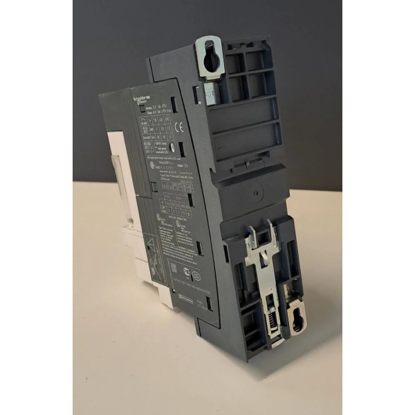 SCHNEIDER  LUB12 + LUCL12B