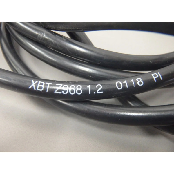 TÉLÉMÉCANIQUE  XBT-Z9681.2