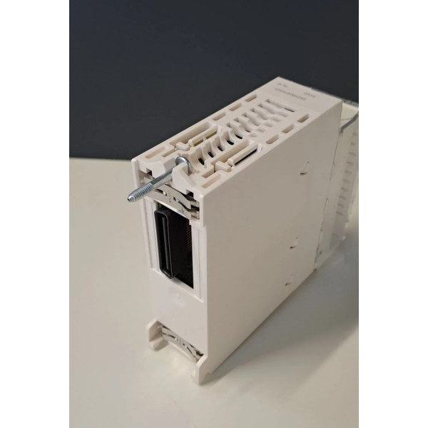 SCHNEIDER  BMXDRA0805