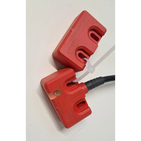 ALLEN BRADLEY  440N-Z21W1PH