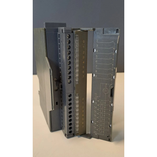 SIEMENS 6ES7327-1BH00-0AB0