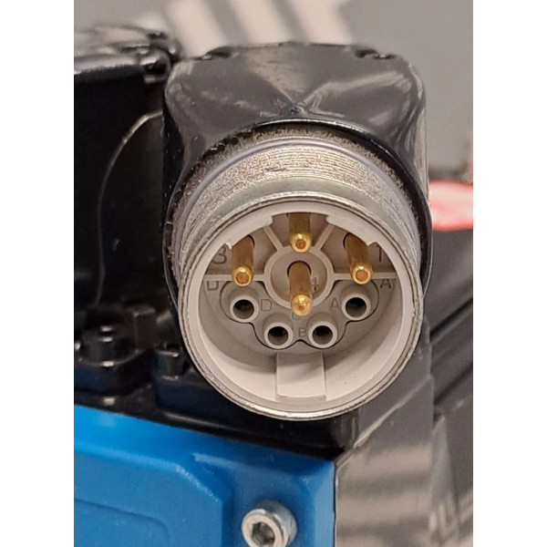 TÉLÉMÉCANIQUE  BSH0551T01A2A