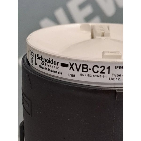 SCHNEIDER  XBV-C21 + XBV-C2B3 + XVB-C2B5 + XBV-C2B4