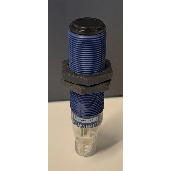 TÉLÉMÉCANIQUE  XUB0AKSNM12T