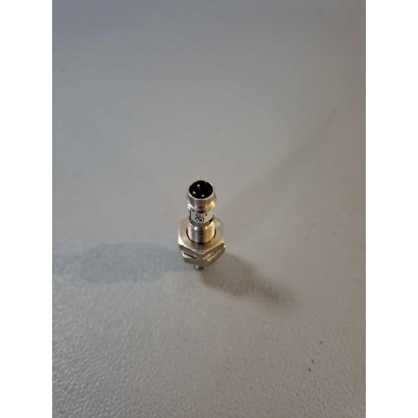 BAUMER IGYX08P17B3/S35L