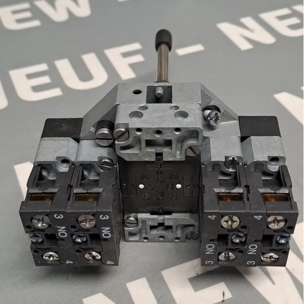 SCHNEIDER  XD2GA82417