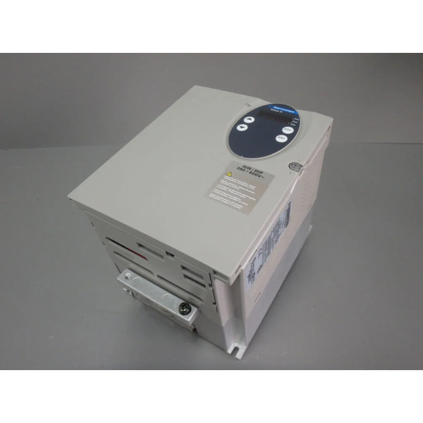 TÉLÉMÉCANIQUE  ATV31HU40N4