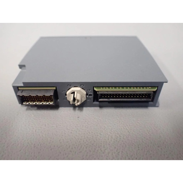 SIEMENS 6ES7131-6BF01-0BA0