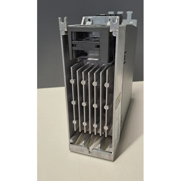 SIEMENS 6SL3210-1KE15-8AP1