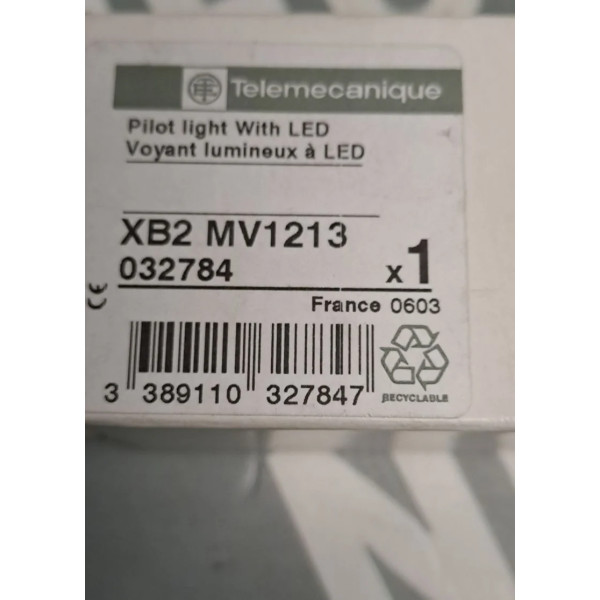 TÉLÉMÉCANIQUE  XB2MV1213