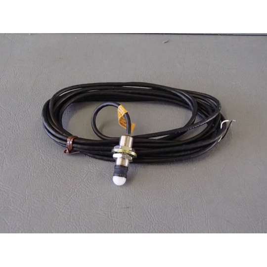 OMRON  D5B-1013