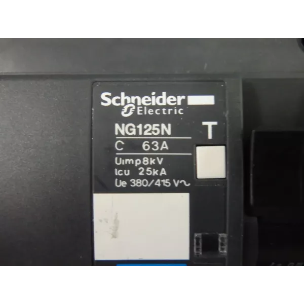 SCHNEIDER  18656