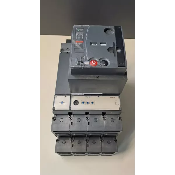 SCHNEIDER  NSX400-630 + NSX400F