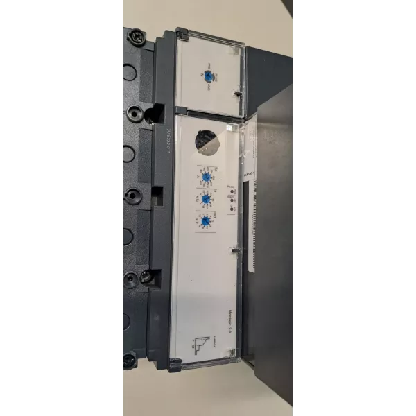 SCHNEIDER  NSX400-630 + NSX400F