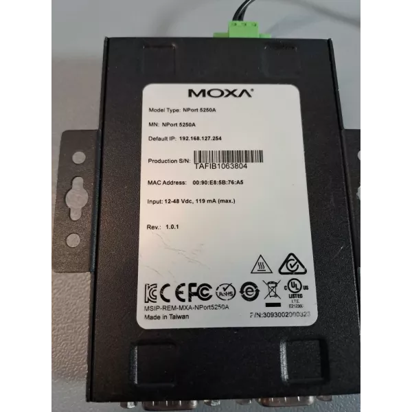 MOXA NPORT5250A