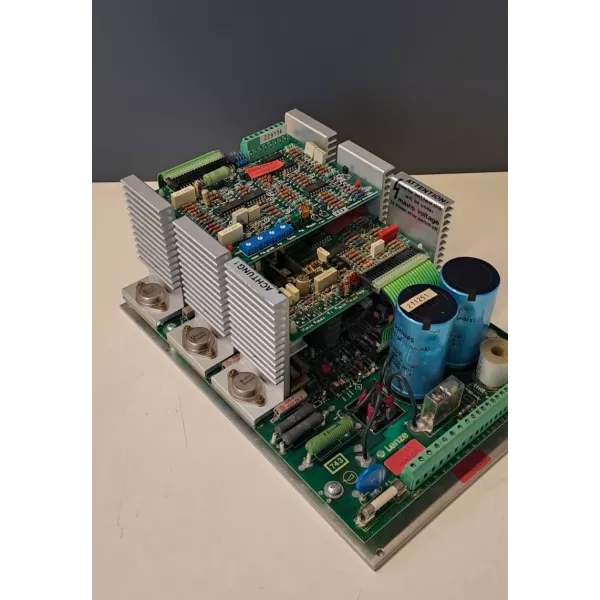 LENZE  743E3