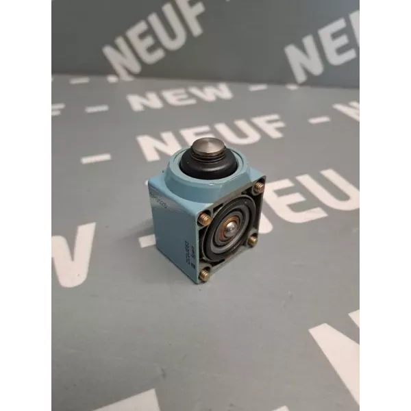 TÉLÉMÉCANIQUE  ZC2JE63