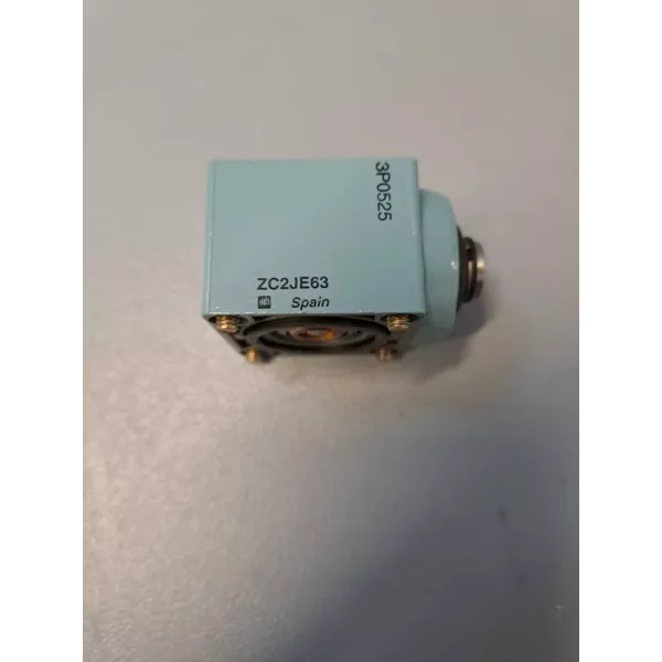 TÉLÉMÉCANIQUE  ZC2JE63