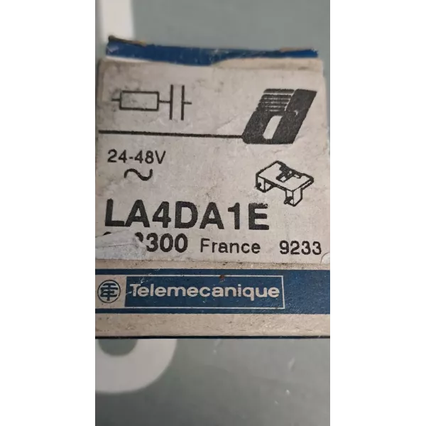 TÉLÉMÉCANIQUE  LA4DA1E