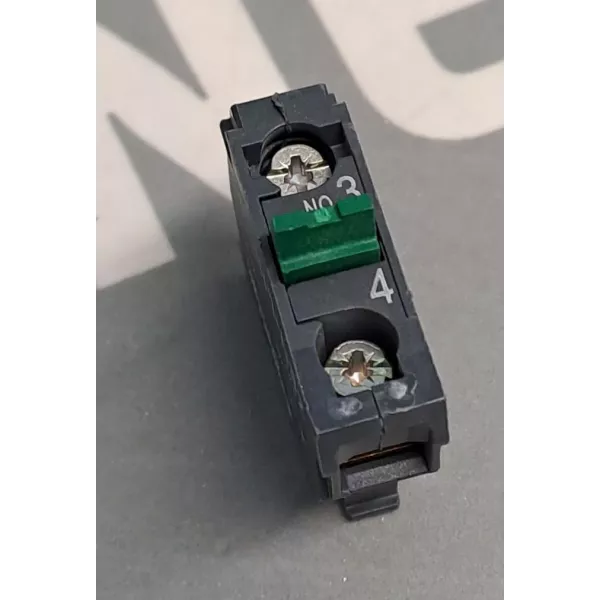 SCHNEIDER  ZEN-L1111