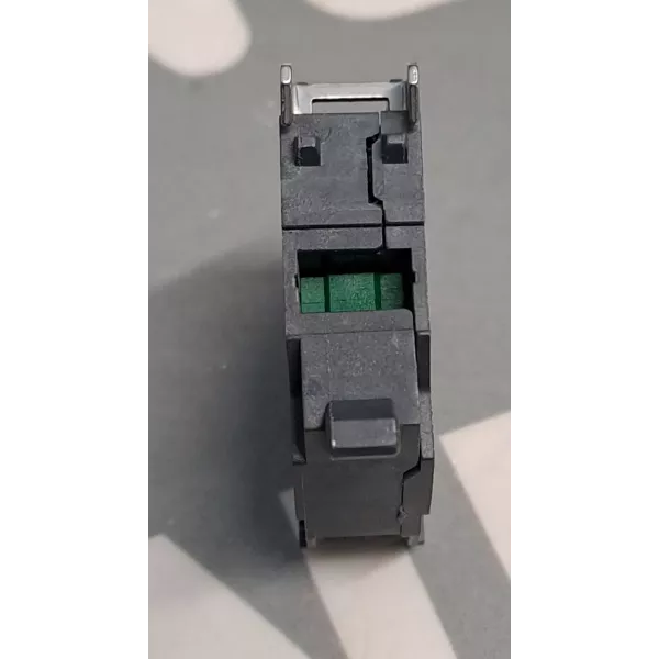 SCHNEIDER  ZEN-L1111