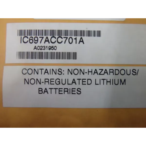 GE FANUC  IC697ACC701