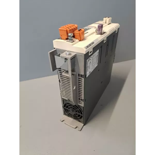 SCHNEIDER  LXM32MD30N4