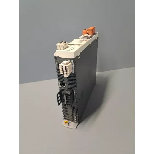 SCHNEIDER  LXM32AU60N4 + 