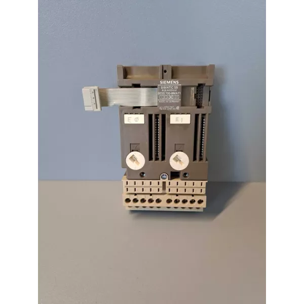SIEMENS 6ES57008MA11
