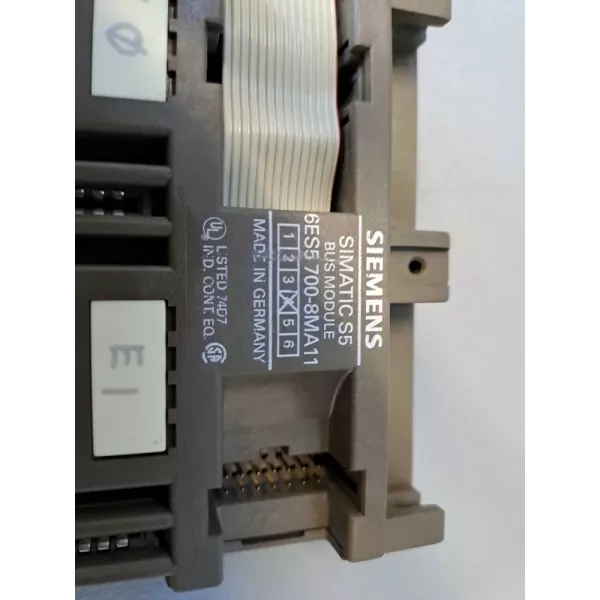 SIEMENS 6ES57008MA11