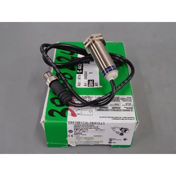 TÉLÉMÉCANIQUE  XS518B1CAL08M12