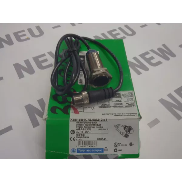 TÉLÉMÉCANIQUE  XS518B1CAL08M12