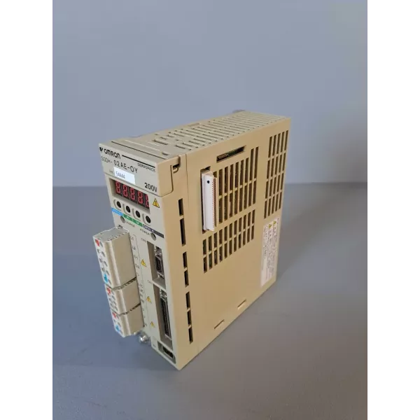 OMRON  SGDH-02AE-OY