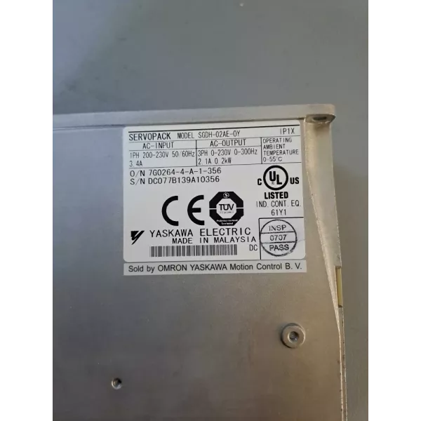 OMRON  SGDH-02AE-OY