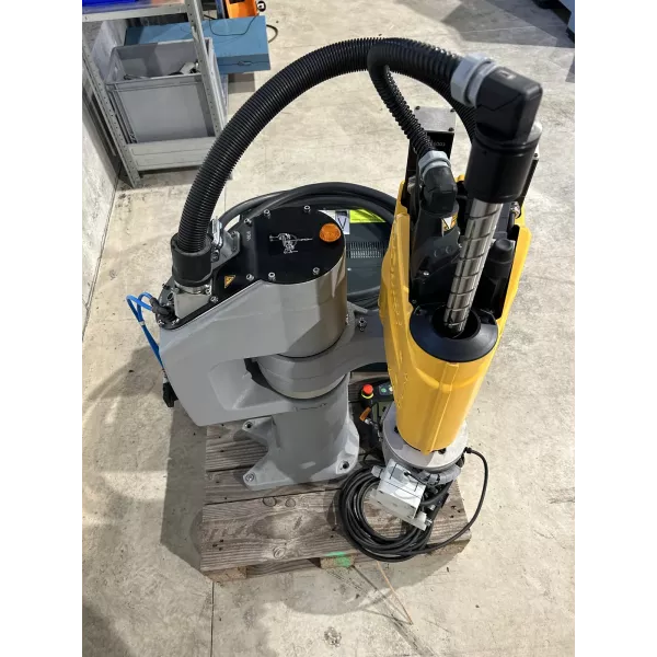 STAUBLI  ROBOT SCARA TS40- CS8C