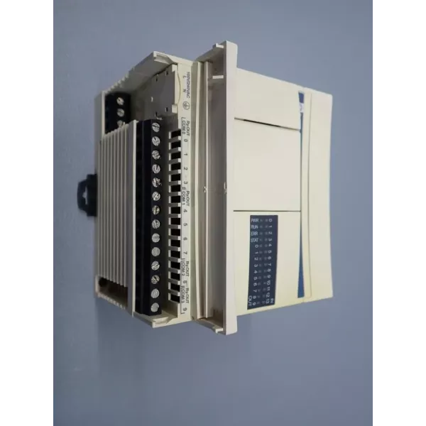TÉLÉMÉCANIQUE  TWDLCAA24DRF